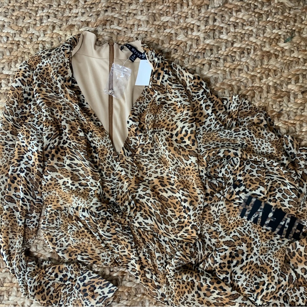 Dress - Picture 2 of 3
